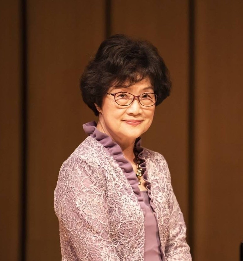 劉富美